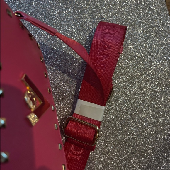 NWT! Valentino Hot Barbie Pink Studded Crossbody camera Bag - Picture 8 of 11